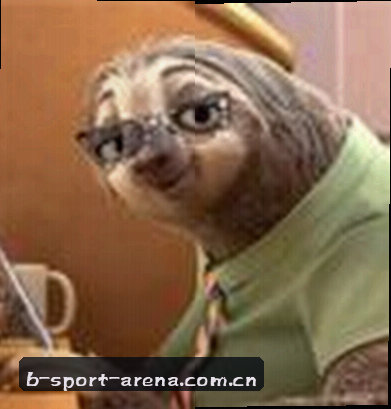 何少